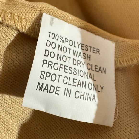 Mac Duggal Women's Sequined V Neck Cap Sleeve Dress Style #68012 - Picture 4 of 8